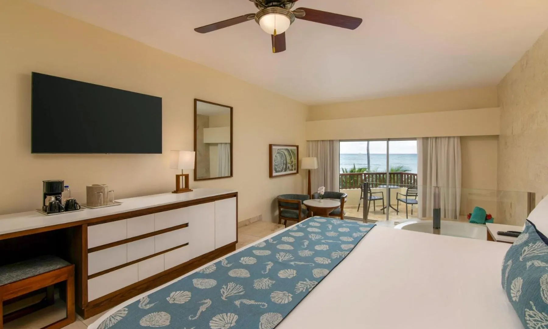 Impressive Premium Punta Cana